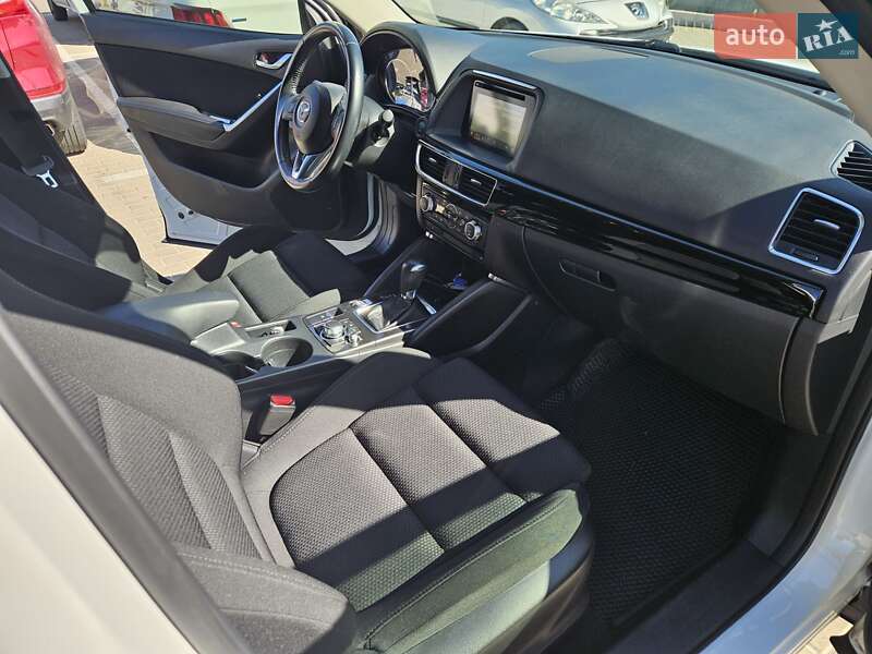 Внедорожник / Кроссовер Mazda CX-5 2017 в Киеве