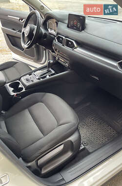 Внедорожник / Кроссовер Mazda CX-5 2021 в 