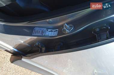 Позашляховик / Кросовер Mazda CX-5 2014 в 