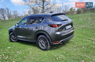 Позашляховик / Кросовер Mazda CX-5 2019 в 