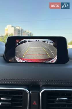 Позашляховик / Кросовер Mazda CX-5 2017 в 