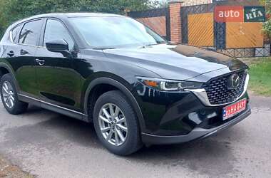 Позашляховик / Кросовер Mazda CX-5 2022 в 