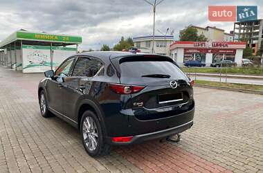 Позашляховик / Кросовер Mazda CX-5 2020 в 
