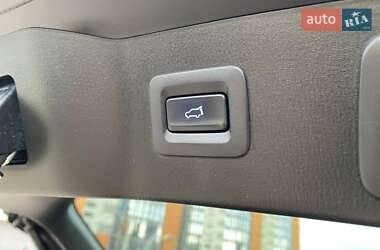 Позашляховик / Кросовер Mazda CX-5 2020 в 