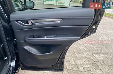 Позашляховик / Кросовер Mazda CX-5 2020 в 