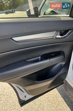 Позашляховик / Кросовер Mazda CX-5 2021 в 