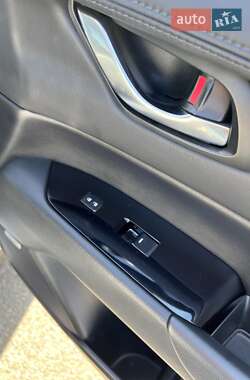 Позашляховик / Кросовер Mazda CX-5 2021 в 