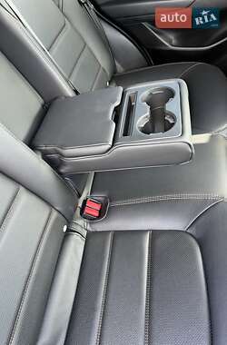 Позашляховик / Кросовер Mazda CX-5 2021 в 