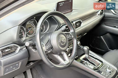Позашляховик / Кросовер Mazda CX-5 2020 в 