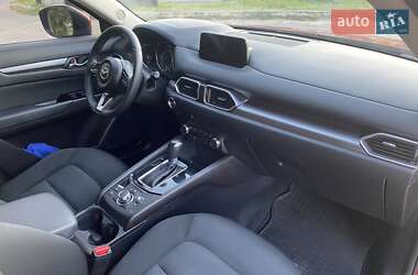 Позашляховик / Кросовер Mazda CX-5 2017 в 