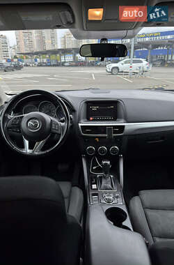 Позашляховик / Кросовер Mazda CX-5 2016 в 