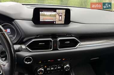 Позашляховик / Кросовер Mazda CX-5 2018 в 