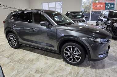 Внедорожник / Кроссовер Mazda CX-5 2018 в 