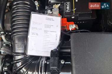 Позашляховик / Кросовер Mazda CX-5 2013 в 