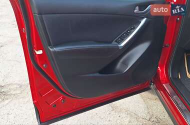 Позашляховик / Кросовер Mazda CX-5 2013 в 
