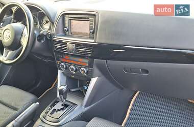 Позашляховик / Кросовер Mazda CX-5 2013 в 