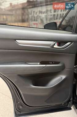 Внедорожник / Кроссовер Mazda CX-5 2018 в 