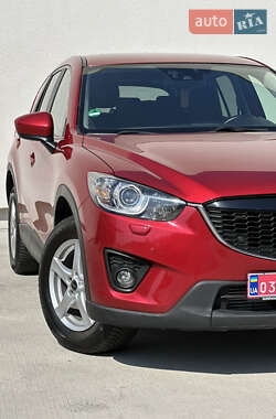 Позашляховик / Кросовер Mazda CX-5 2013 в 