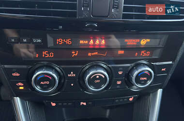 Позашляховик / Кросовер Mazda CX-5 2013 в 
