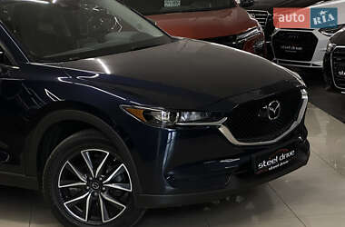 Позашляховик / Кросовер Mazda CX-5 2018 в 
