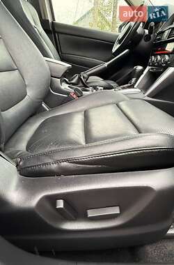 Позашляховик / Кросовер Mazda CX-5 2014 в 