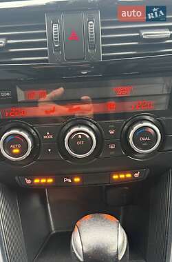 Позашляховик / Кросовер Mazda CX-5 2014 в 