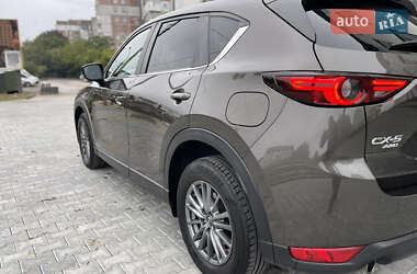 Позашляховик / Кросовер Mazda CX-5 2018 в 
