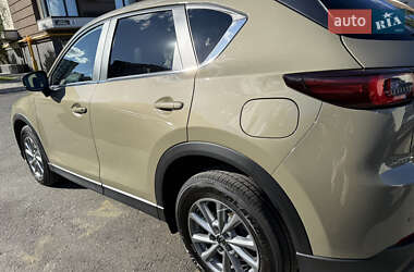 Внедорожник / Кроссовер Mazda CX-5 2023 в 