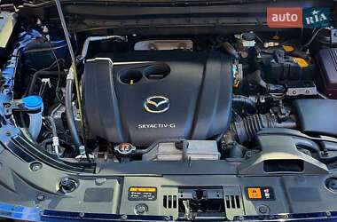 Позашляховик / Кросовер Mazda CX-5 2021 в 