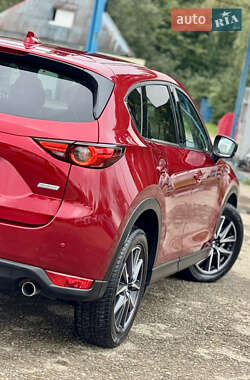 Внедорожник / Кроссовер Mazda CX-5 2018 в 
