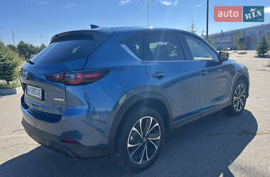 Позашляховик / Кросовер Mazda CX-5 2023 в 