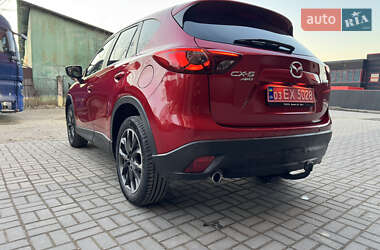 Позашляховик / Кросовер Mazda CX-5 2015 в 
