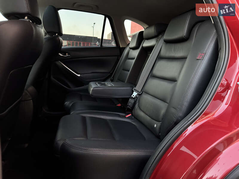 Внедорожник / Кроссовер Mazda CX-5 2015 в Ивано-Франковске