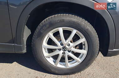 Позашляховик / Кросовер Mazda CX-5 2015 в 