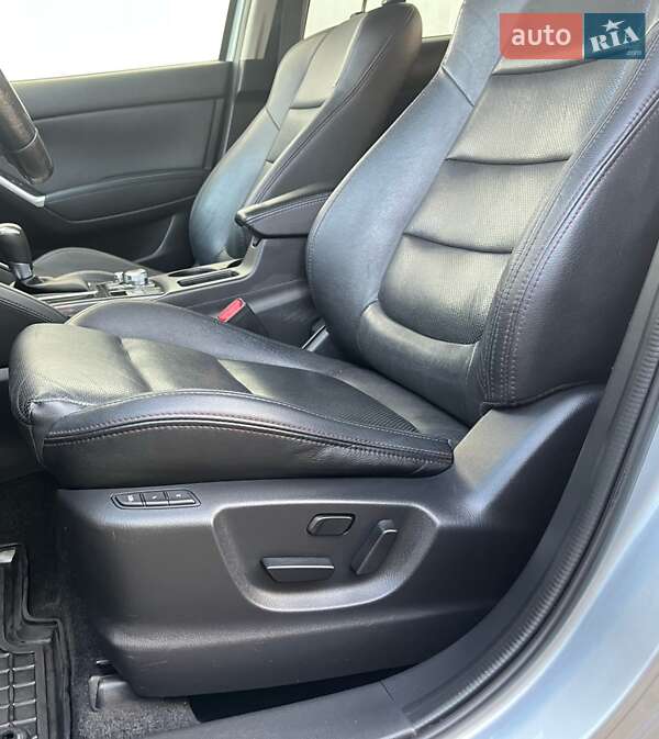 Внедорожник / Кроссовер Mazda CX-5 2015 в Киеве