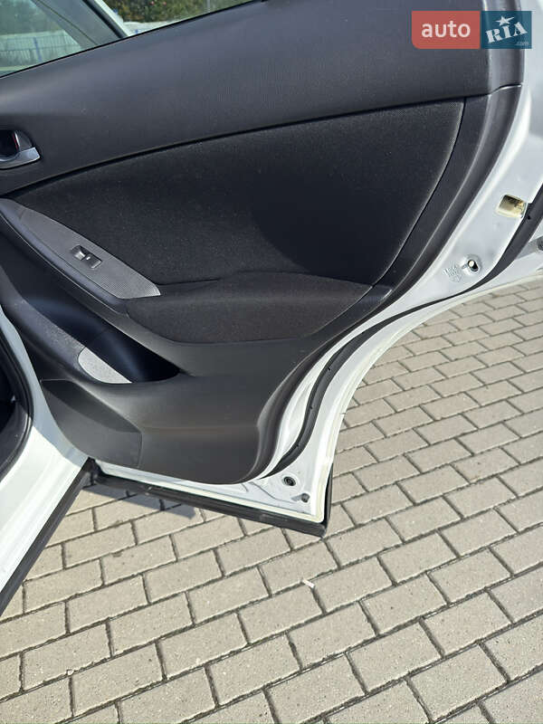 Внедорожник / Кроссовер Mazda CX-5 2012 в Ковеле