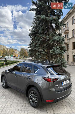 Внедорожник / Кроссовер Mazda CX-5 2017 в 