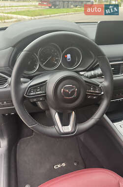 Внедорожник / Кроссовер Mazda CX-5 2023 в 