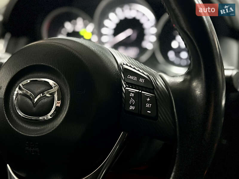 Внедорожник / Кроссовер Mazda CX-5 2016 в Киеве