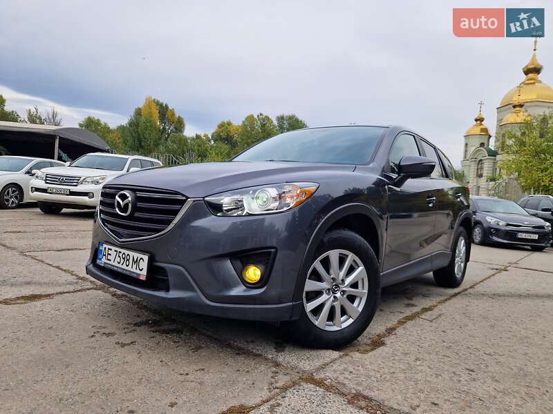 Позашляховик / Кросовер Mazda CX-5 2016 в 