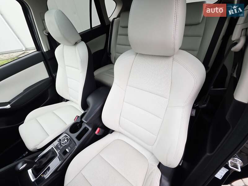 Внедорожник / Кроссовер Mazda CX-5 2017 в Ивано-Франковске
