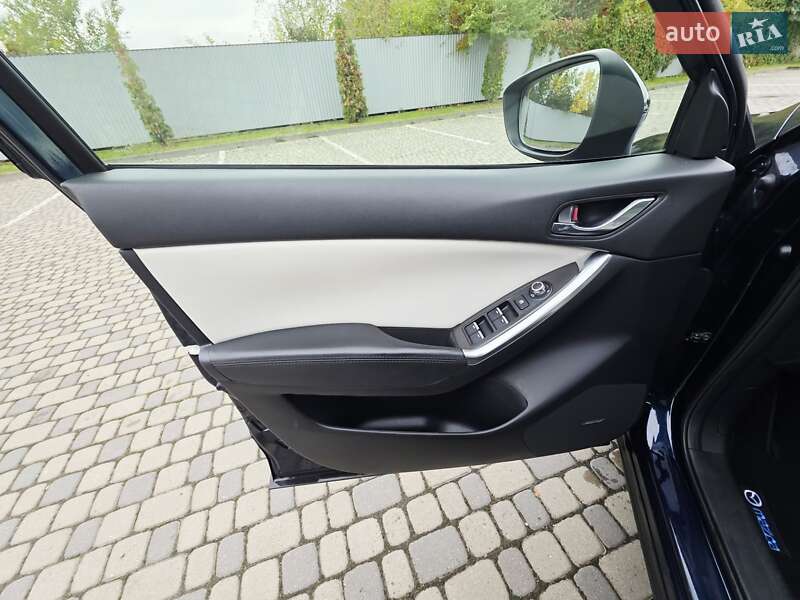 Внедорожник / Кроссовер Mazda CX-5 2017 в Ивано-Франковске