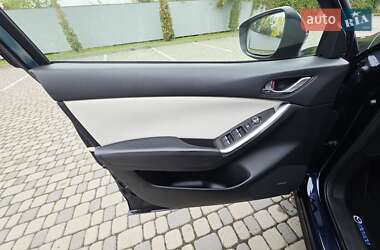 Позашляховик / Кросовер Mazda CX-5 2017 в 