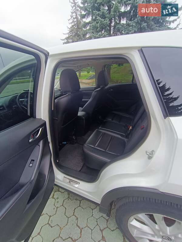 Внедорожник / Кроссовер Mazda CX-5 2013 в Дубно