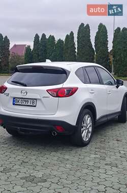 Внедорожник / Кроссовер Mazda CX-5 2013 в 