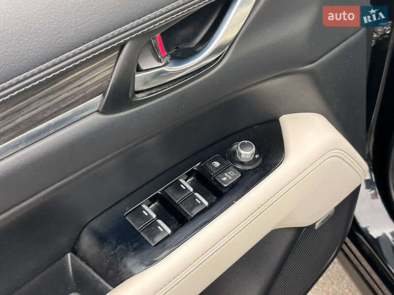 Внедорожник / Кроссовер Mazda CX-5 2017 в Киеве фото 16 Внедорожник / Кроссовер Mazda CX-5 2017 в Киеве