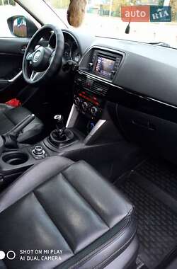 Позашляховик / Кросовер Mazda CX-5 2013 в 
