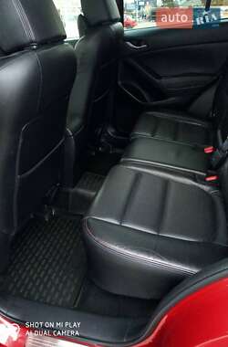 Позашляховик / Кросовер Mazda CX-5 2013 в 