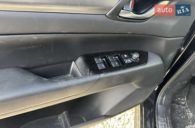 Внедорожник / Кроссовер Mazda CX-5 2023 в 