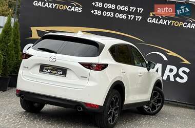 Позашляховик / Кросовер Mazda CX-5 2019 в 